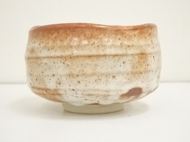 道具 ] - 道具 秀山窯造 志野茶碗（共箱） | ネットショップ圭 netshop